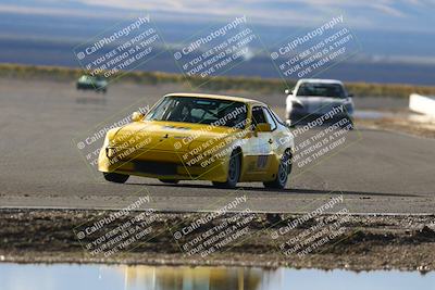 media/Nov-16-2025-CalClub SCCA (Sun) [[2975c16dfc]]/Group 6/Turn 1/